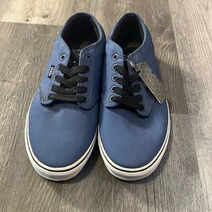 NWT classic vans